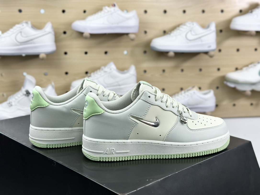 耐克Nike Air Force 1 '07 Next Nature SE ”Sea Glass/Light Silver”空军一号板鞋“海玻璃灰绿银小钩”FN8540-001