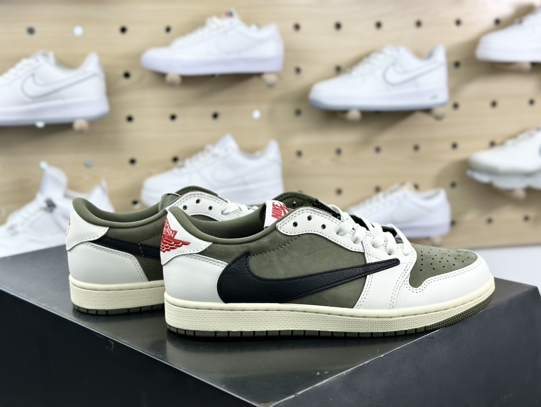 Travis Scott x Nike Air Jordan 1 Low OG”Medium Olive”AJ1乔丹一代运动篮球鞋“TS联名反转橄榄绿白黑倒钩10.0”DM7866-200