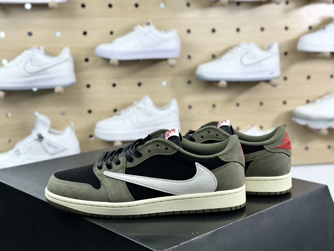 Travis Scott x Nike Air Jordan 1 Low OG”Black/Olive”AJ1乔丹一代篮球鞋“TS联名橄榄绿黑白倒钩7.0”DM7866-002