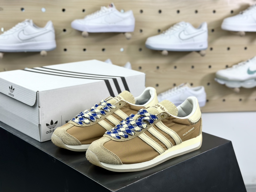 Wales Bonner x adidas Originals Country Low”Mesa Tan”WB日产慢跑鞋“联名棕黄”GW1388