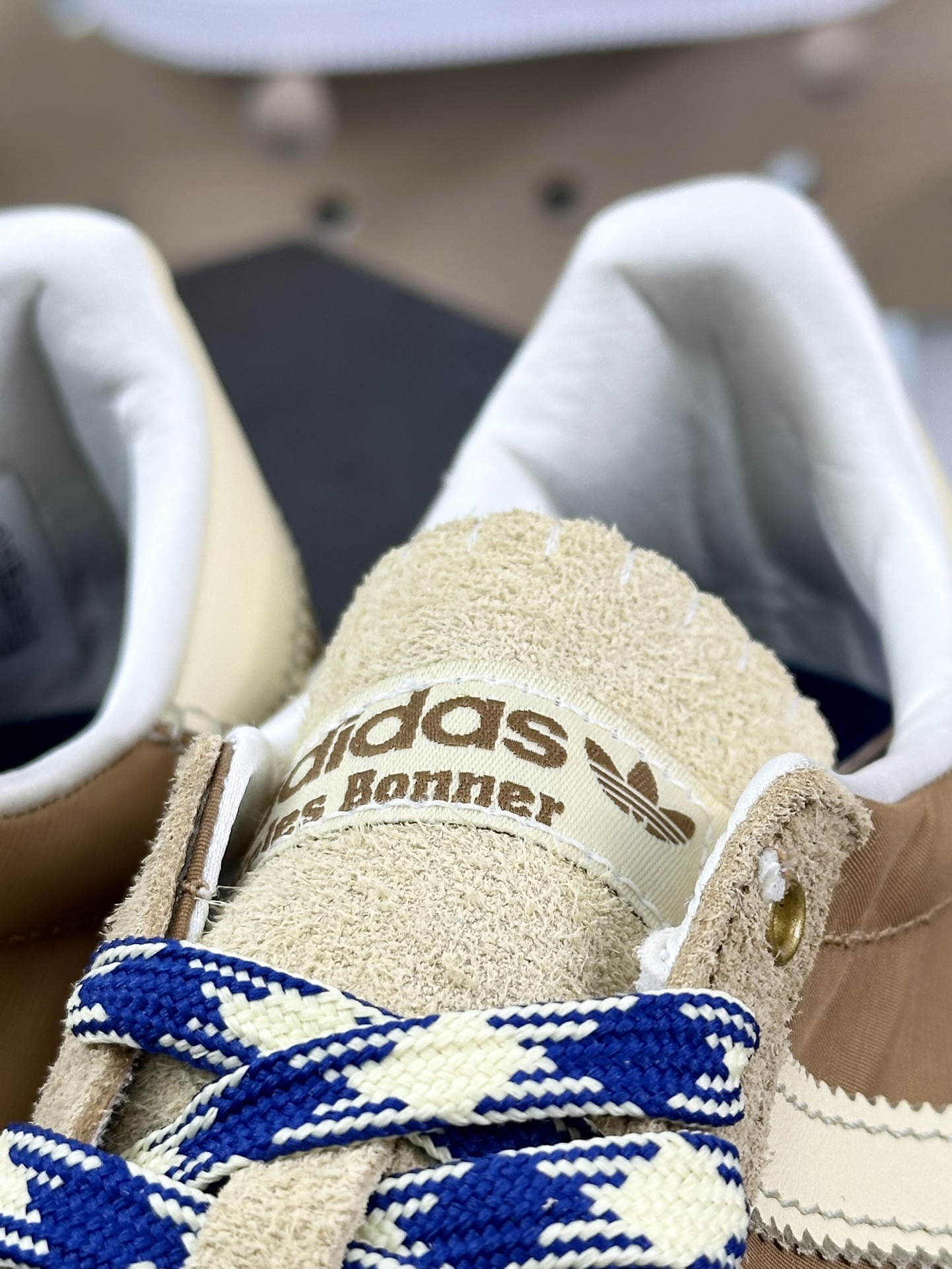 Wales Bonner x adidas Originals Country Low”Mesa Tan”WB日产慢跑鞋“联名棕黄”GW1388