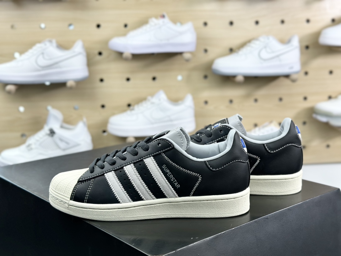 三叶草Adidas Originals Superstar”Black White”经典贝壳头板鞋“皮革黑浅灰桌球”IF1780