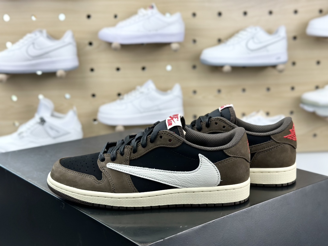 Travis Scott x Nike Air Jordan 1 Retro Low OG”Cactus Jack”AJ1乔丹一代篮球鞋“TS联名深棕黑白倒钩”CQ4277-001