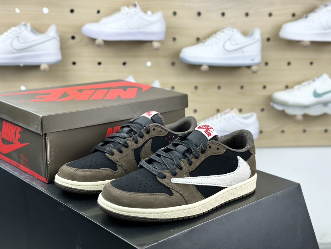 Travis Scott x Nike Air Jordan 1 Retro Low OG”Cactus Jack”AJ1乔丹一代篮球鞋“TS联名深棕黑白倒钩”CQ4277-001