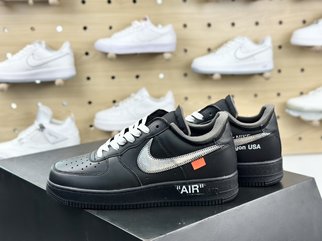 MoMA x Off-White x Nike Air Force 1'07 Low”Black/Metallic Silver”空军一号板鞋“OW全黑橘银钩”AV5210-001