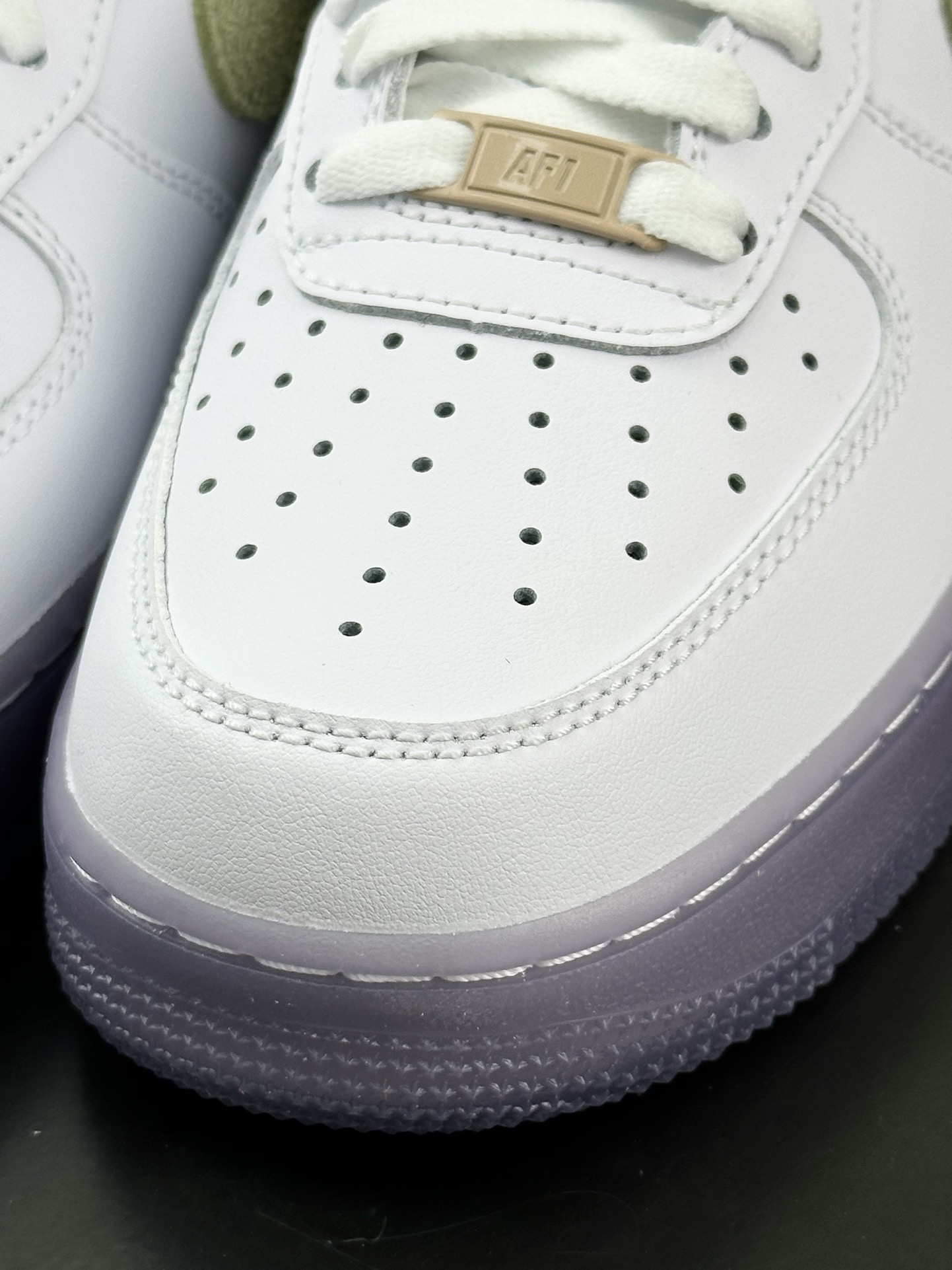 耐克Nike Air Force 1 '07 Low LX”White Grape”空军一号低帮运动板鞋“纯彩白灰紫葡萄紫”HF5719-139