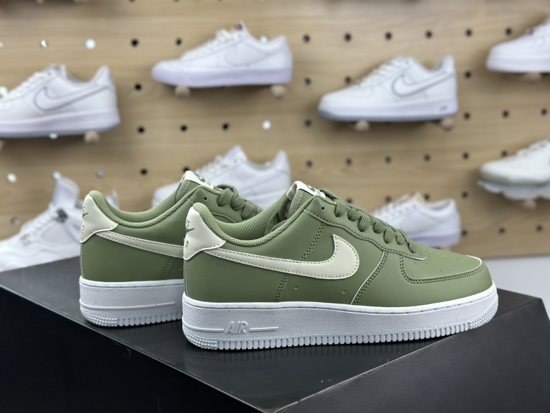 耐克Nike Air Force 1’07 Low Next Nature”Oil Green”空军一号板鞋“皮革牛油果绿”HF5062-386