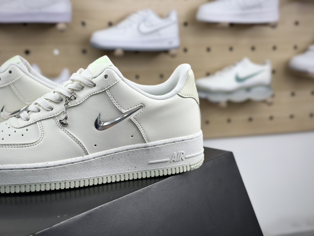 耐克Nike Air Force 1 '07 Next Nature SE ”Sea Glass/Light Silver”空军一号板鞋“海玻璃米白银小钩”FN8540-100