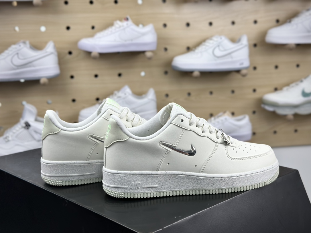 耐克Nike Air Force 1 '07 Next Nature SE ”Sea Glass/Light Silver”空军一号板鞋“海玻璃米白银小钩”FN8540-100