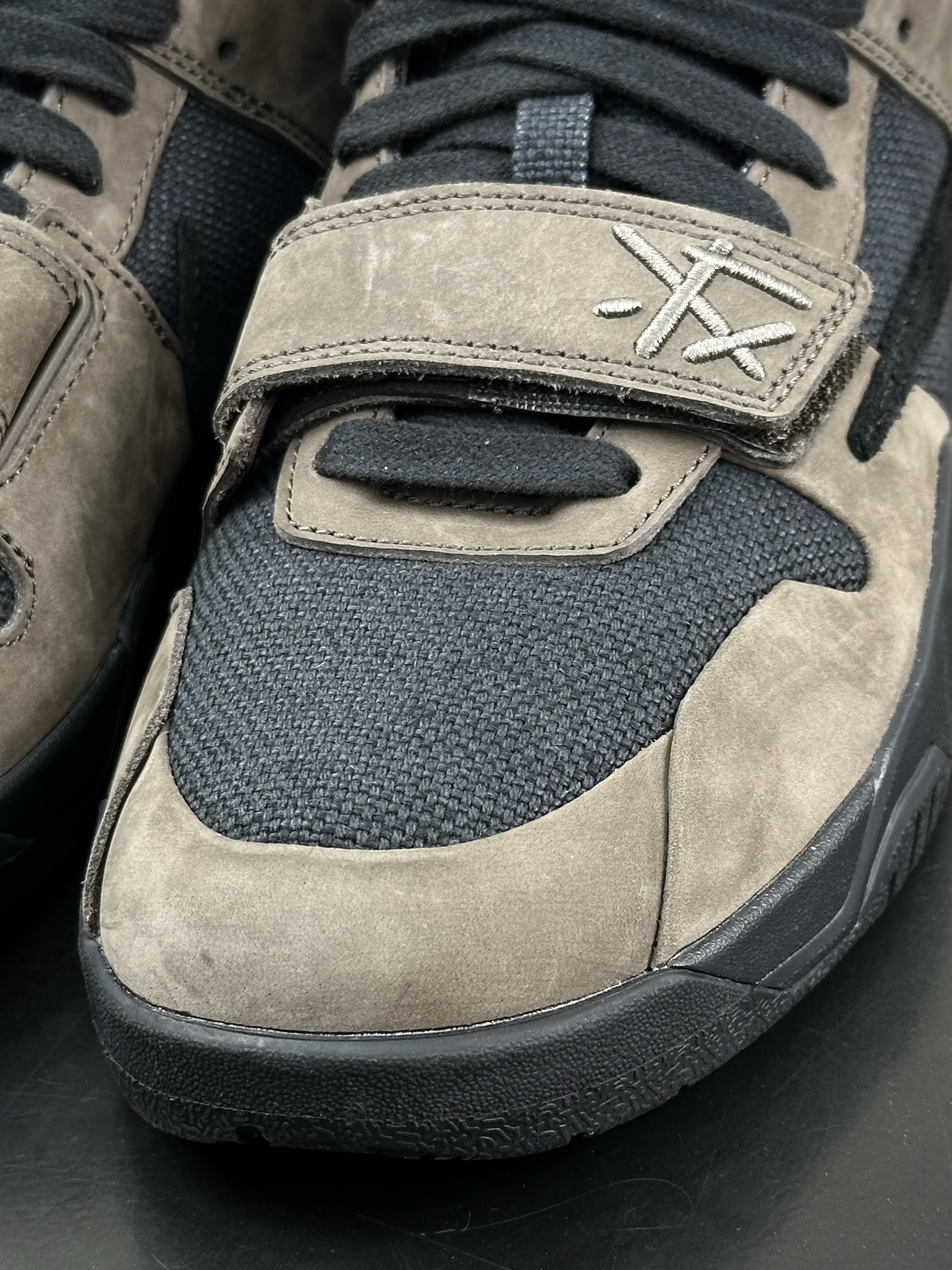 Travis Scott X Nike Jordan Jumpman Jack TR”Dark Mocha”飞人文化篮球鞋“TS联名摩卡暗棕黑倒钩”FZ8117-204