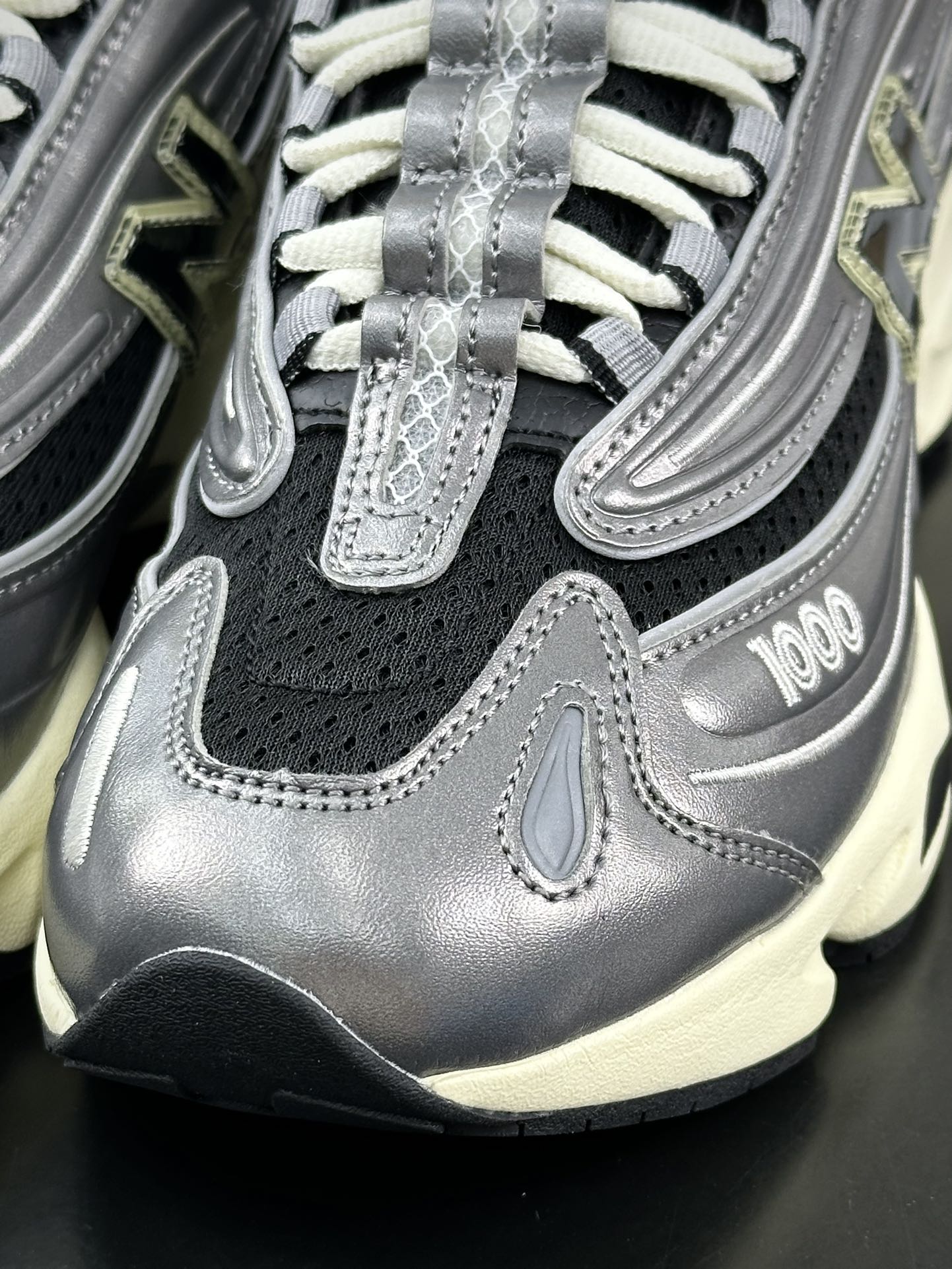 NB新百伦New Balance M1000”Silver Metallic”系列低帮慢跑鞋“金属钛钢银黑”M1000SL