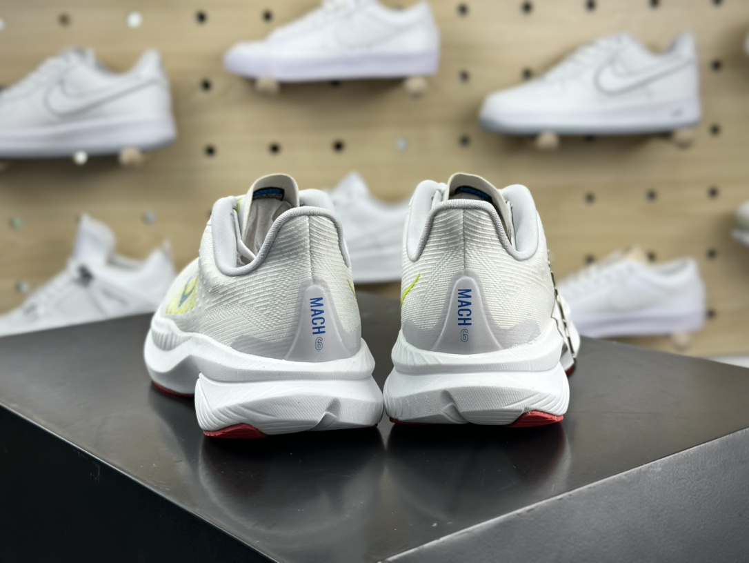 Hoka One One Mach 6 Low 马赫6代系列低帮全马竞速轻量透气网纱休闲运动慢跑鞋“网织白红黄蓝”1147790/WNCL