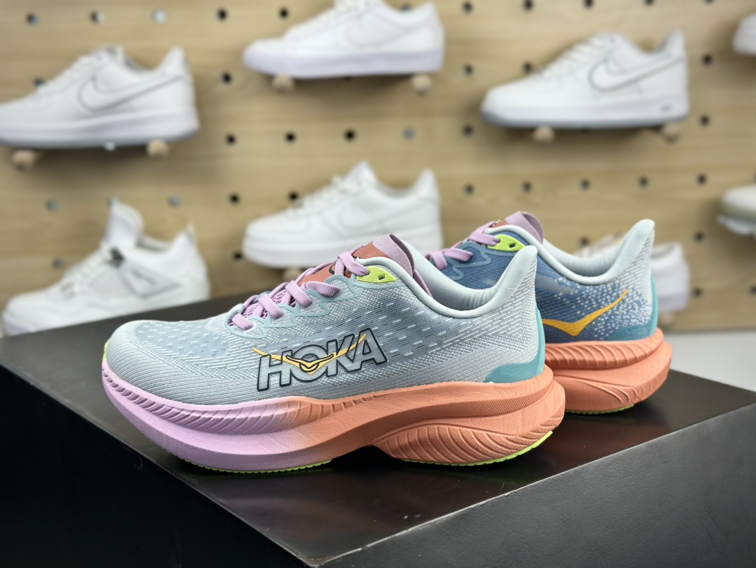 Hoka One One Mach 6 Low 马赫6代系列低帮全马慢跑鞋“网织灰蓝粉橘渐变”1147810/ISK