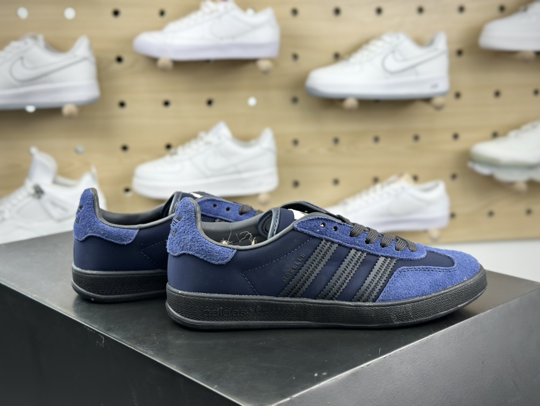 Hikari Shibata x Adidas Gazelle Indoor Trainers”Night Indigo”羚羊休闲运动板鞋“联名靛蓝黑蓝莓生胶底”IH9986