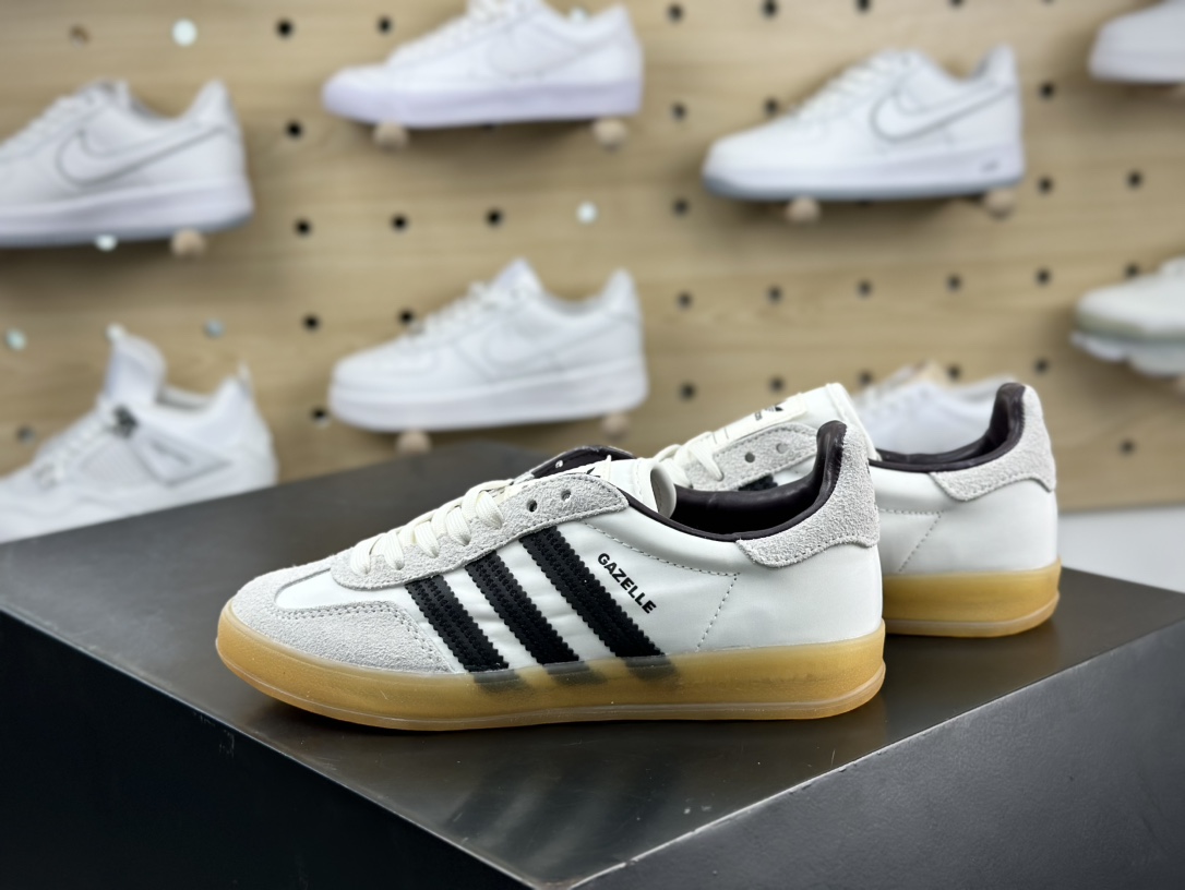 Hikari Shibata x Adidas Gazelle Indoor Trainers”White Night Grey Gum”羚羊运动板鞋“联名米白黑生胶底”IH9985