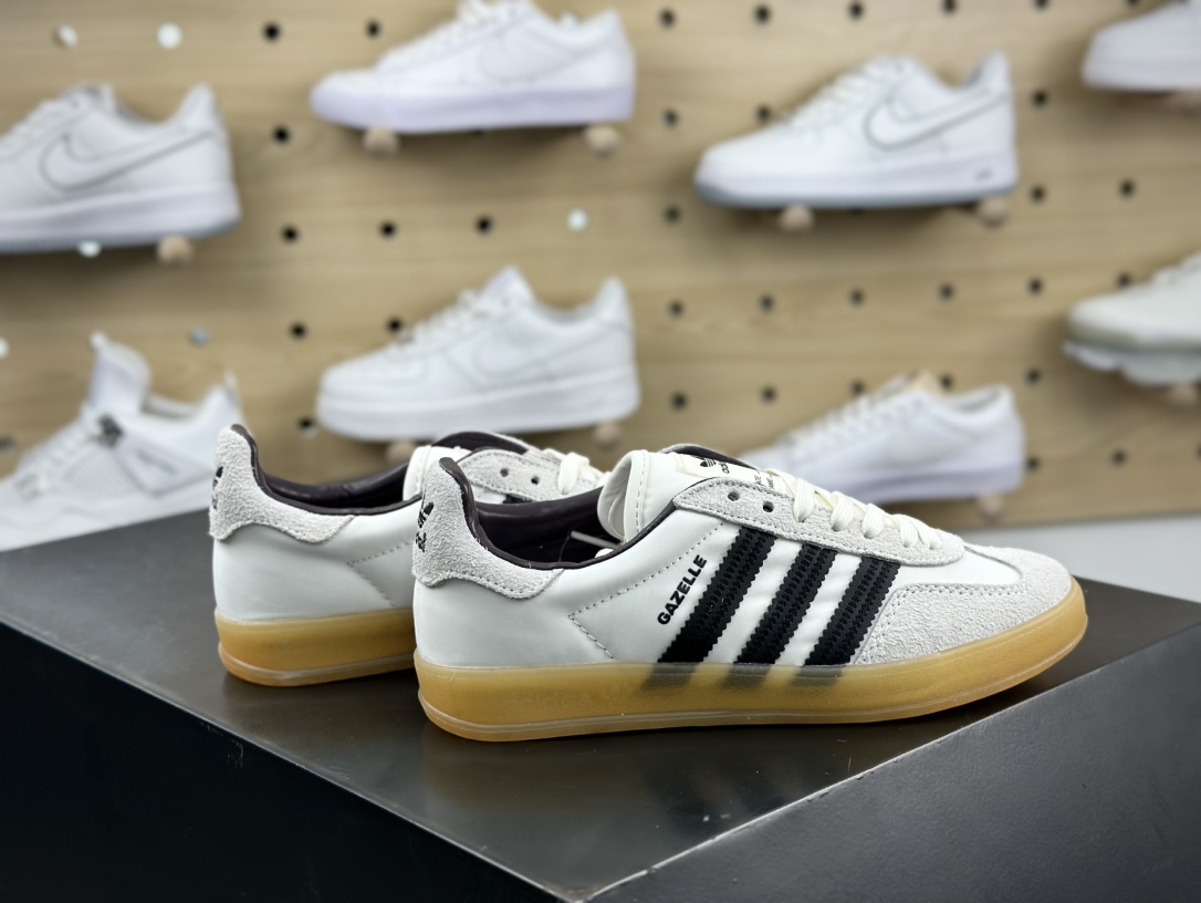 Hikari Shibata x Adidas Gazelle Indoor Trainers”White Night Grey Gum”羚羊运动板鞋“联名米白黑生胶底”IH9985