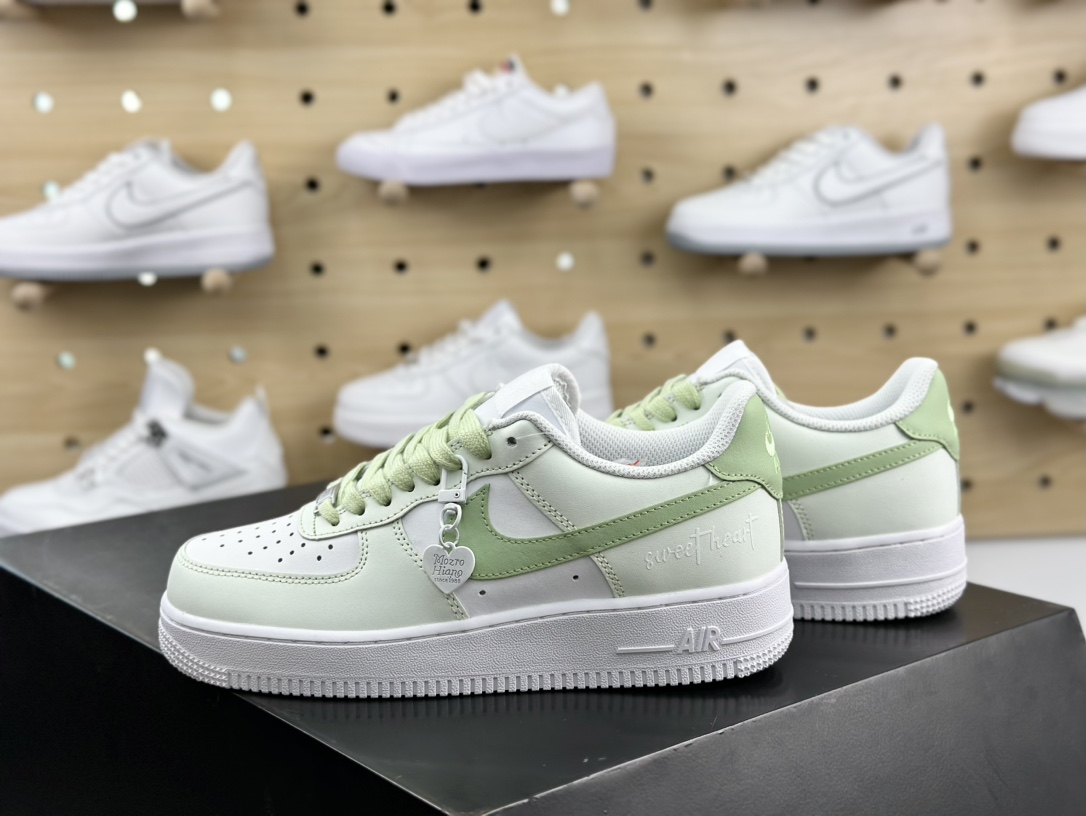 耐克Nike Air Force 1 07 LV8”Matcha Language”空军一号经典低帮百搭休闲运动板鞋“皮革白绿抹茶花语”DY8899-002