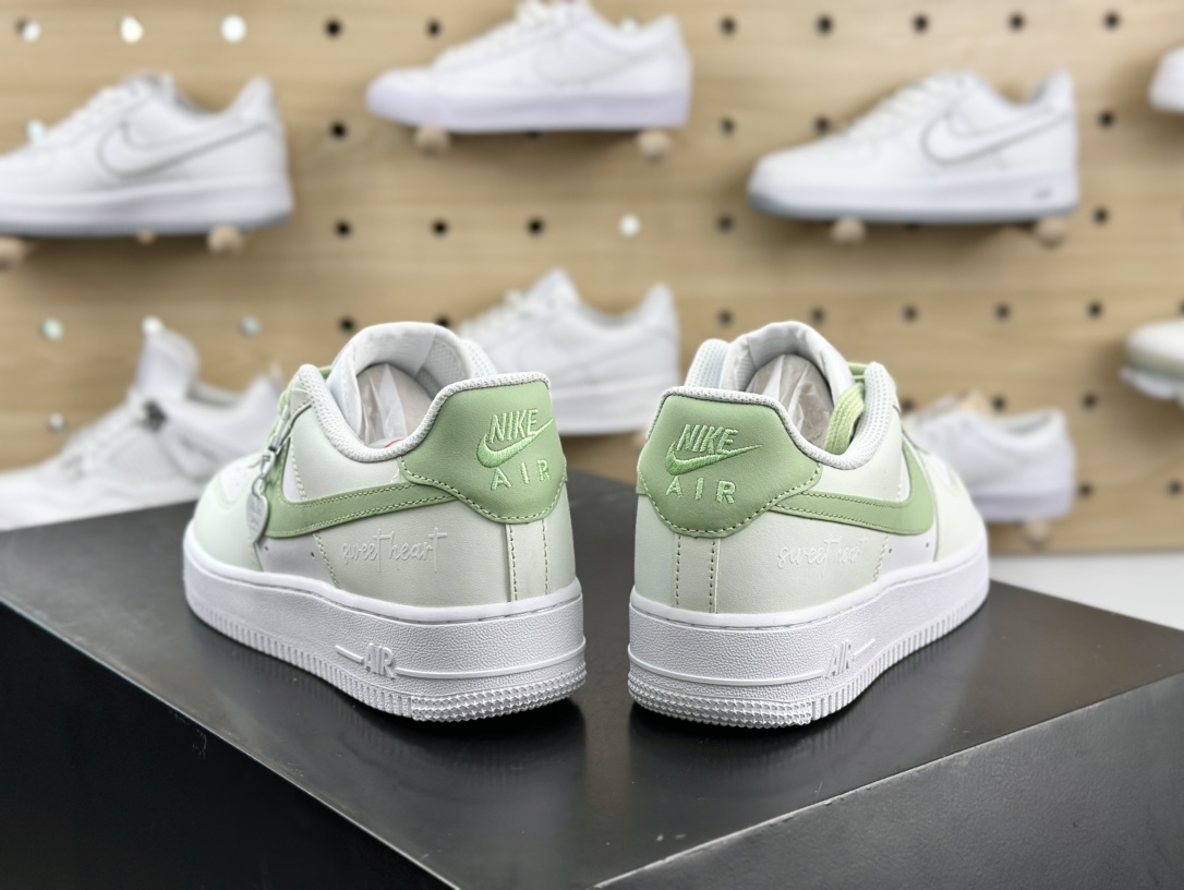 耐克Nike Air Force 1 07 LV8”Matcha Language”空军一号经典低帮百搭休闲运动板鞋“皮革白绿抹茶花语”DY8899-002