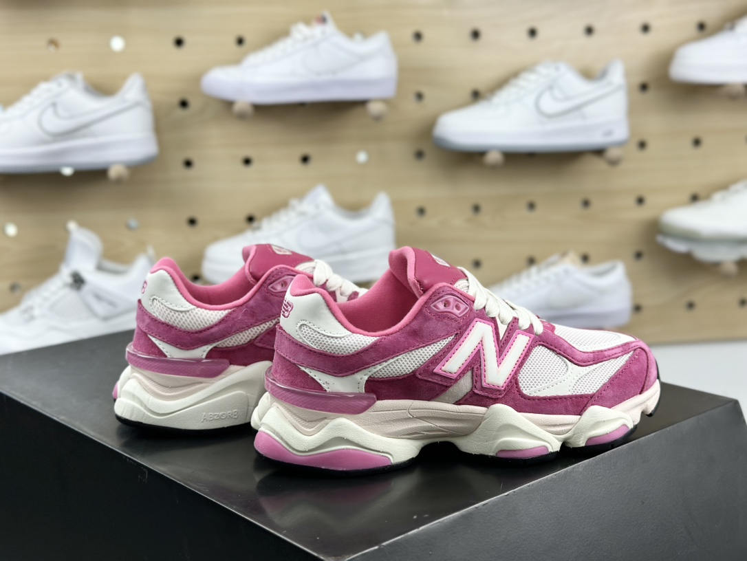 新百伦New Balance 9060”Rose Pink”系列复古跑步鞋“玫粉米白”U9060FP