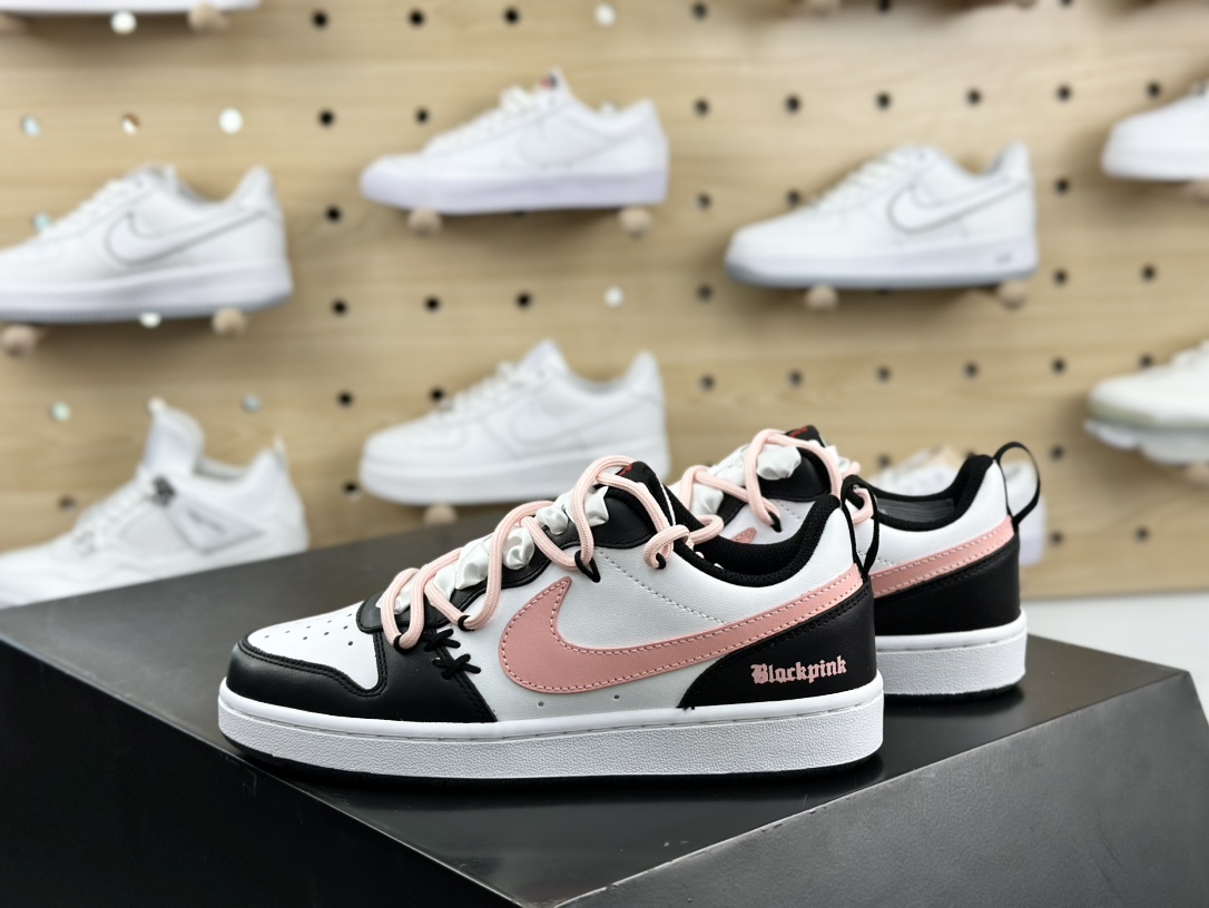 耐克Nike Court Borough Low Recraft 2”Black/Rose/Pink”学院板鞋“黑粉白玫瑰粉绑绳”BQ5448-110