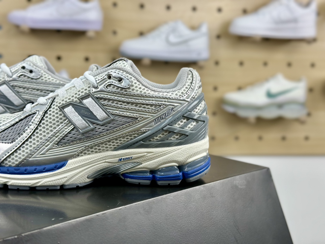 NB新百伦New Balance 1906R”Silver Metallic/Blue”系列低帮慢跑鞋“金属银白蓝”M1906RQA