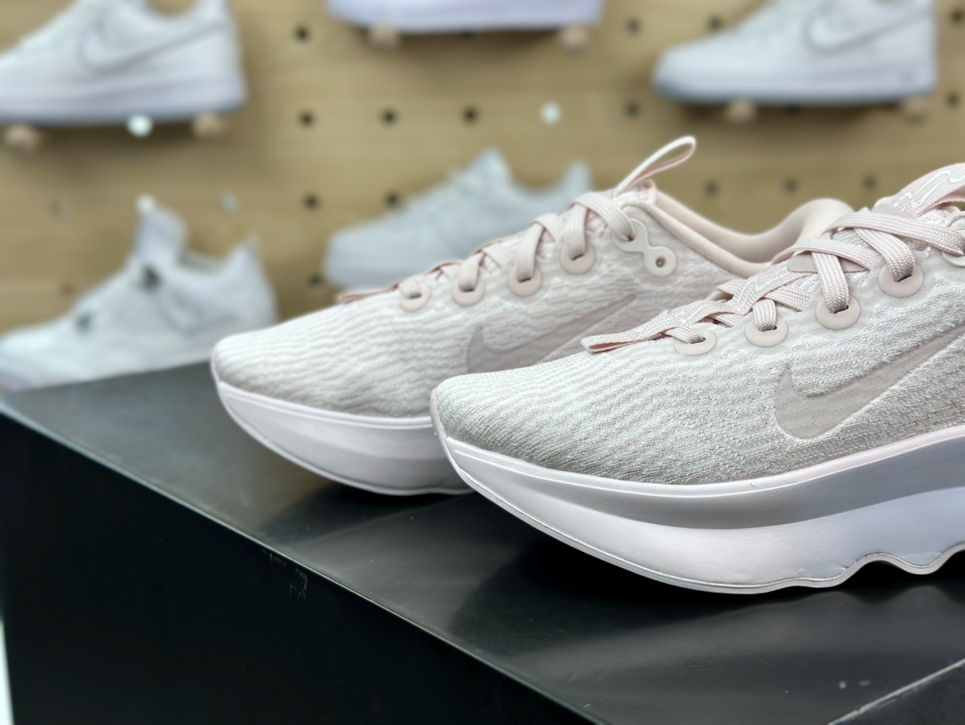 耐克Nike Motiva”Pearl Pink”莫提瓦系列低帮轻量慢跑鞋“淡粉白”DV1238-601