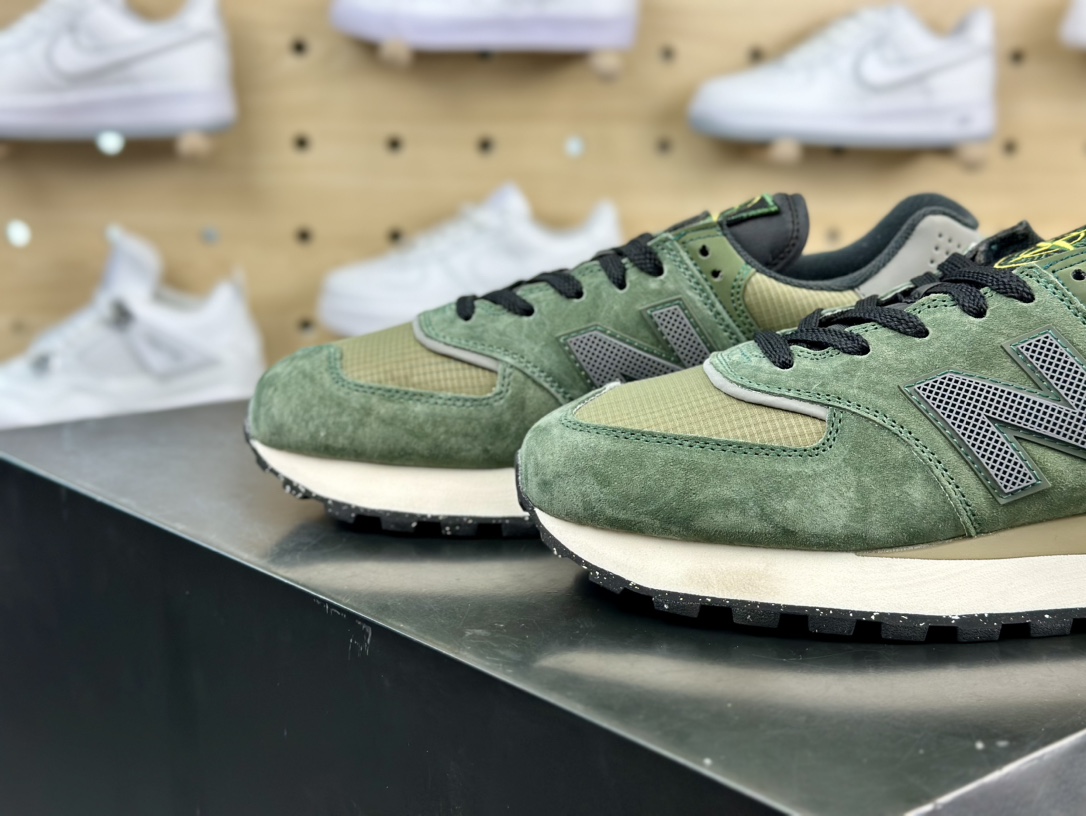 石头岛Stone Island x NB新百伦New Balance U574”Dark Green”升级版系列低帮慢跑鞋“联名深绿黑卡其”U574LGIL