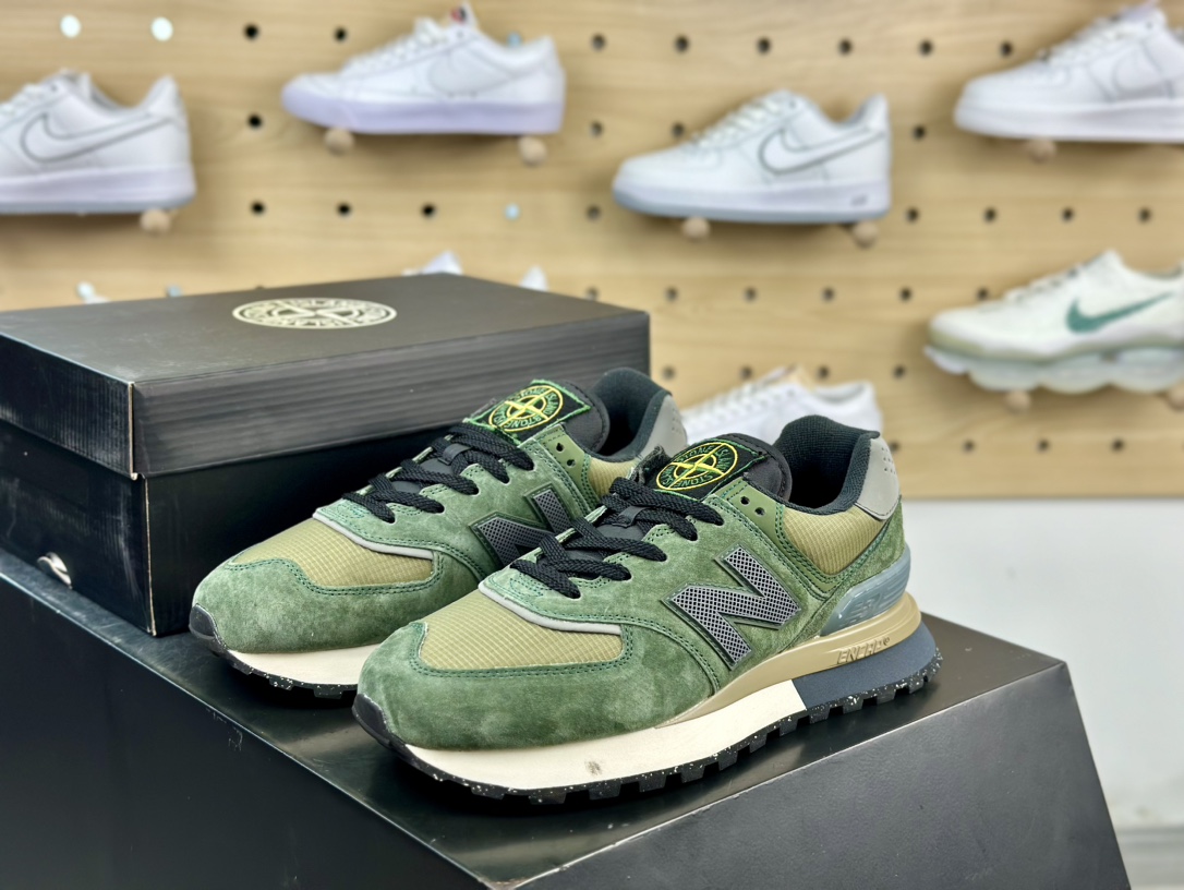 石头岛Stone Island x NB新百伦New Balance U574”Dark Green”升级版系列低帮慢跑鞋“联名深绿黑卡其”U574LGIL