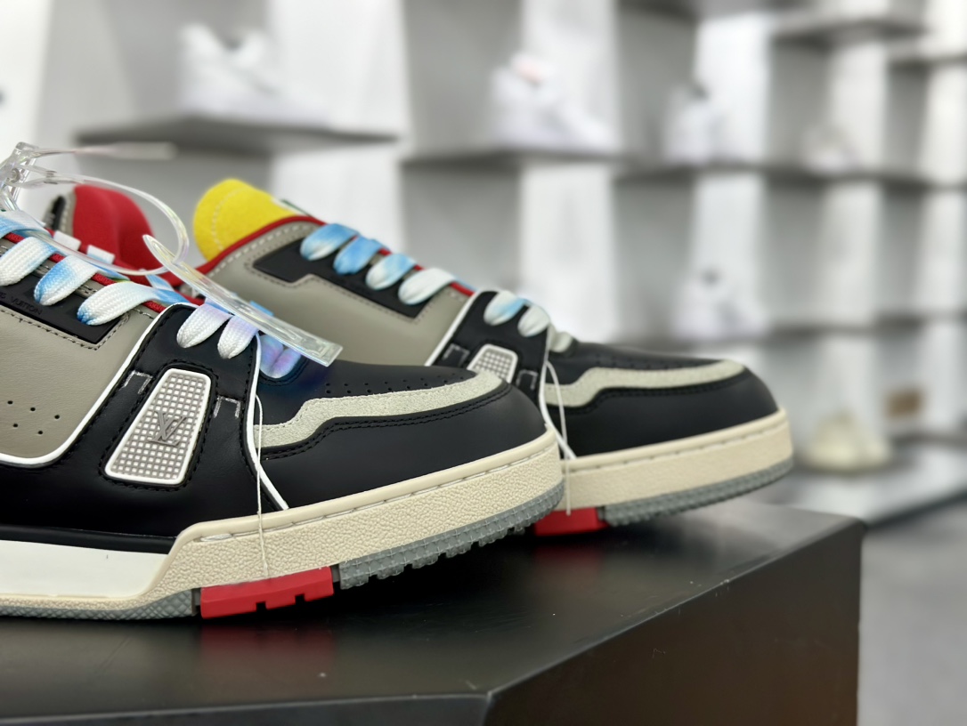 LV路易威登Louis Vuitton Trainer Sneaker Low 低帮复古篮球板鞋“黑灰红黄流苏线头”1A8Q95