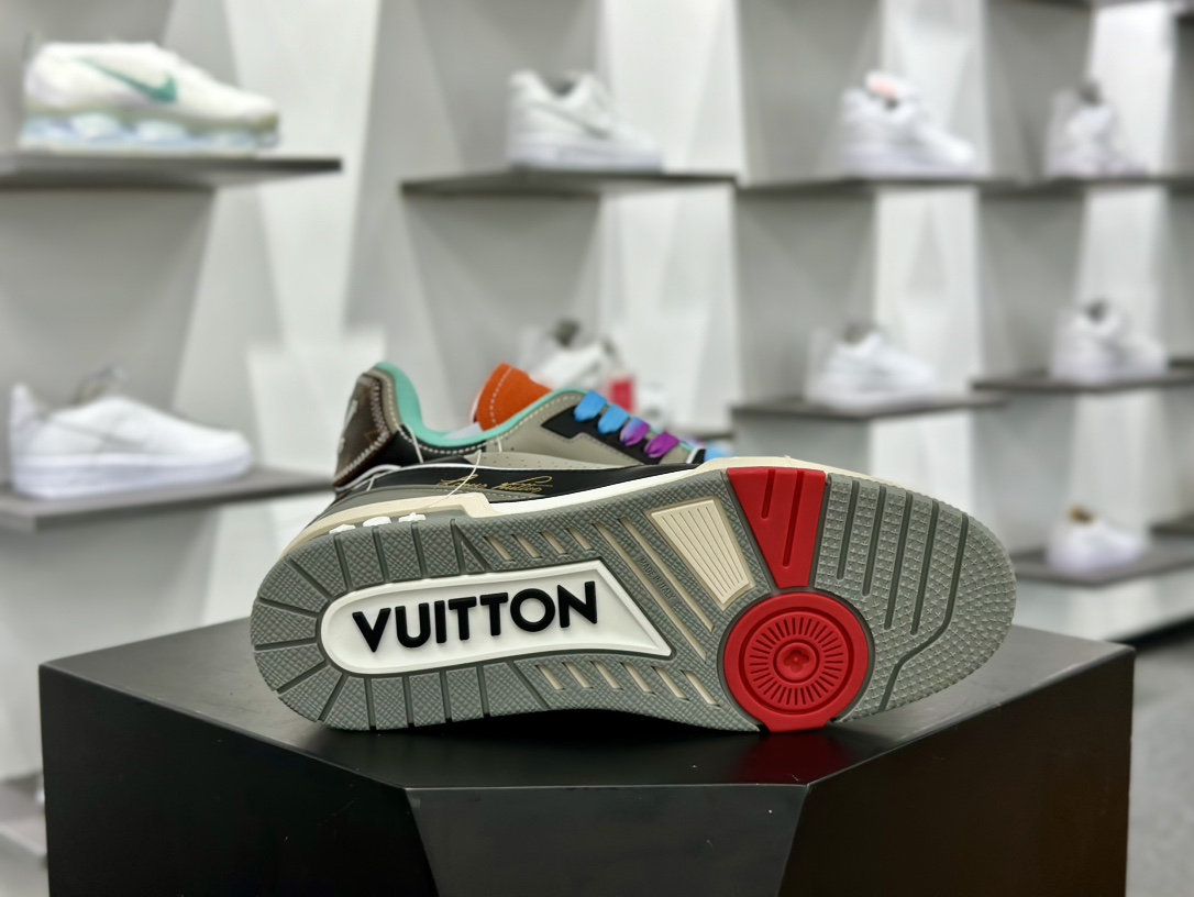 LV路易威登Louis Vuitton Trainer Sneaker Low 低帮复古休闲运动文化百搭篮球板鞋 1A8QAN