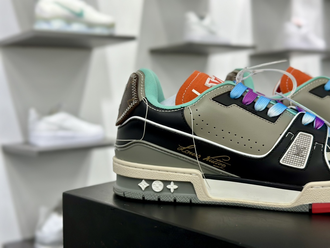 LV路易威登Louis Vuitton Trainer Sneaker Low 低帮复古休闲运动文化百搭篮球板鞋 1A8QAN