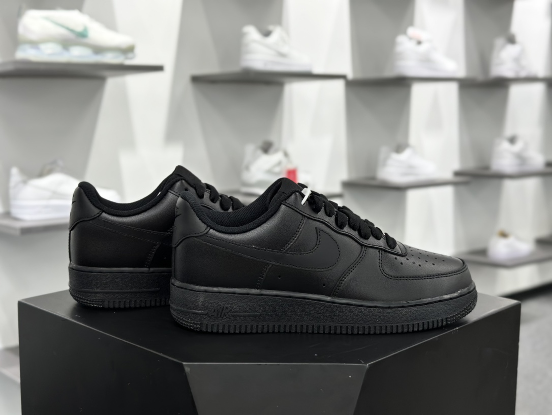 耐克Nike By You Air Force 1'07 Low Retro SP空军一号低帮板鞋“亮皮全黑空军”CW2288-001