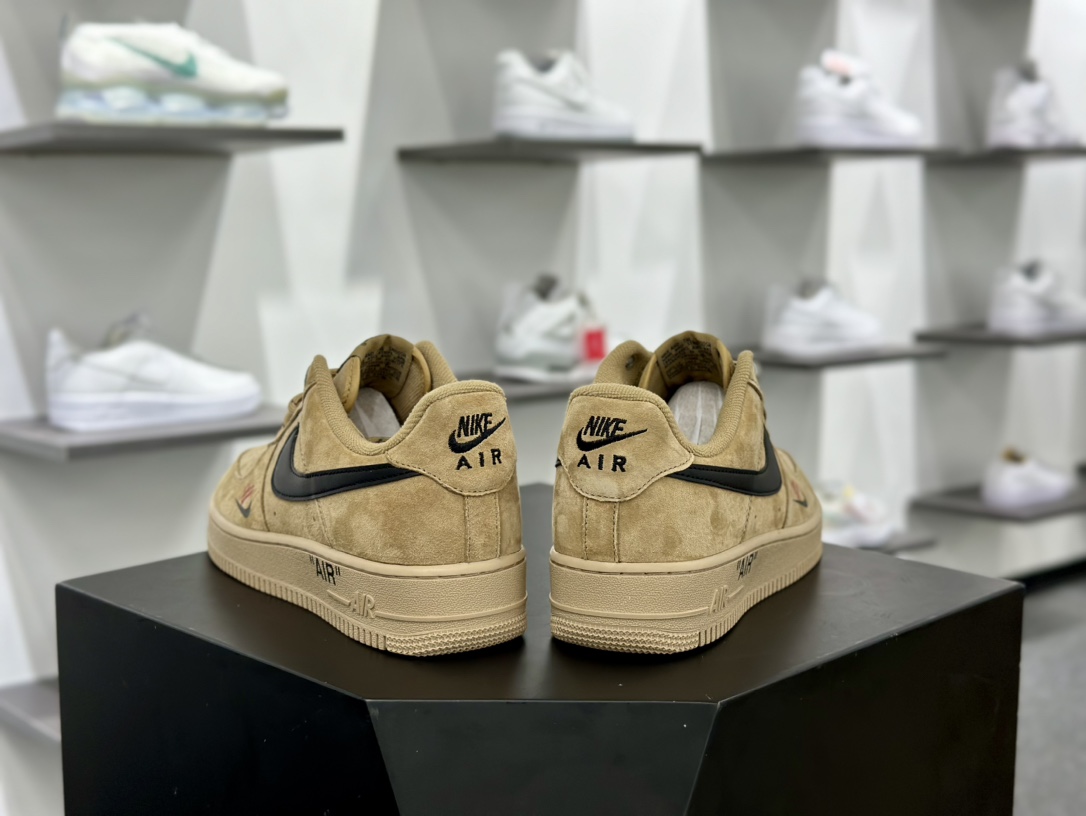 耐克Nike SB Dunk Low”Wheat/Flax”扣篮系列低帮板鞋“磨砂新麦黄棕”CJ9179-200