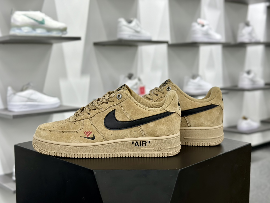 耐克Nike SB Dunk Low”Wheat/Flax”扣篮系列低帮板鞋“磨砂新麦黄棕”CJ9179-200