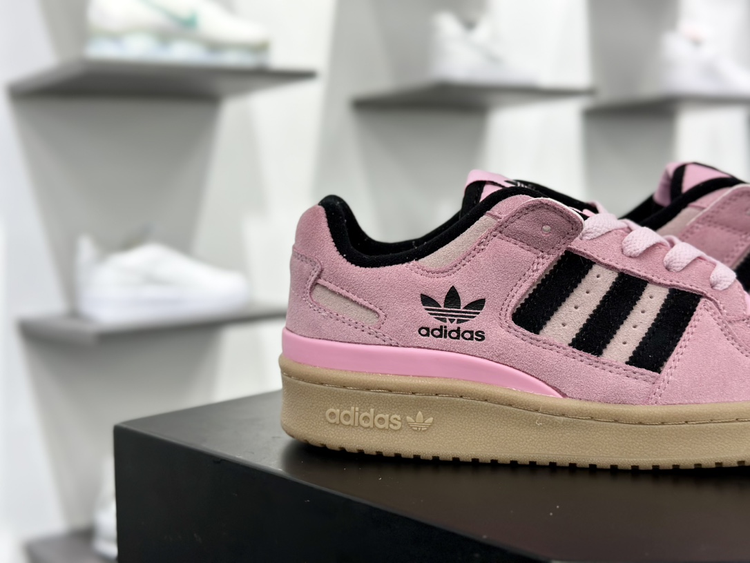 阿迪达斯/三叶草Adidas Originals Forum Low CL 罗马系列低帮板鞋“翻毛浅粉黑生胶底”JH6287