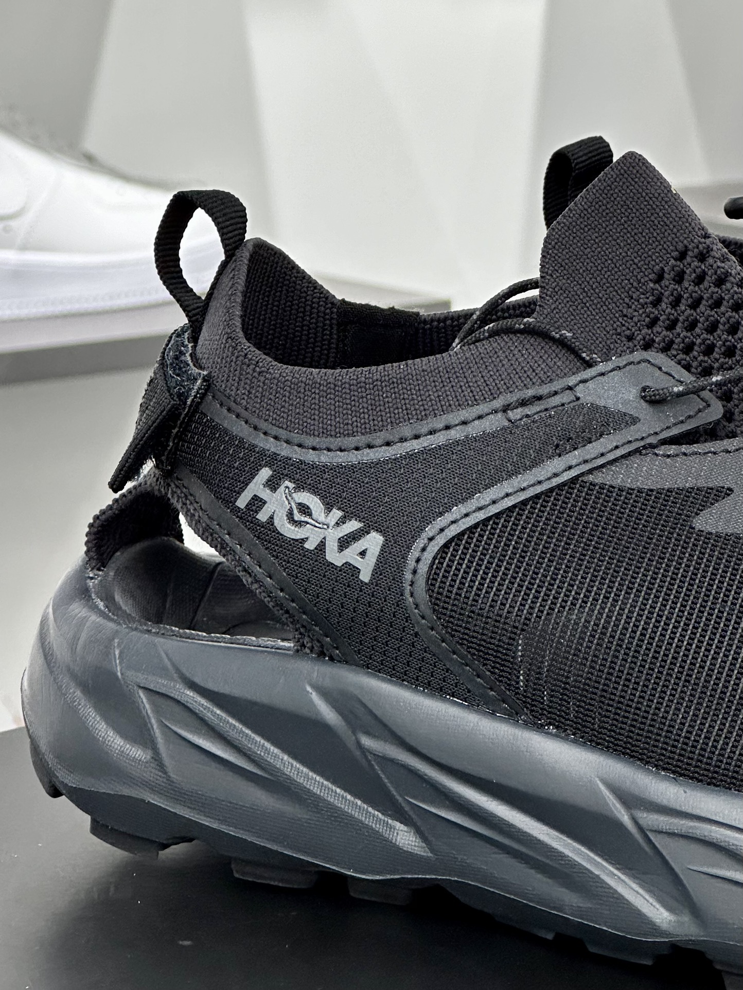 Hoka One One Hopara 2 Sandals 霍帕拉2代系列露营凉鞋“全黑”1147650/BBLC