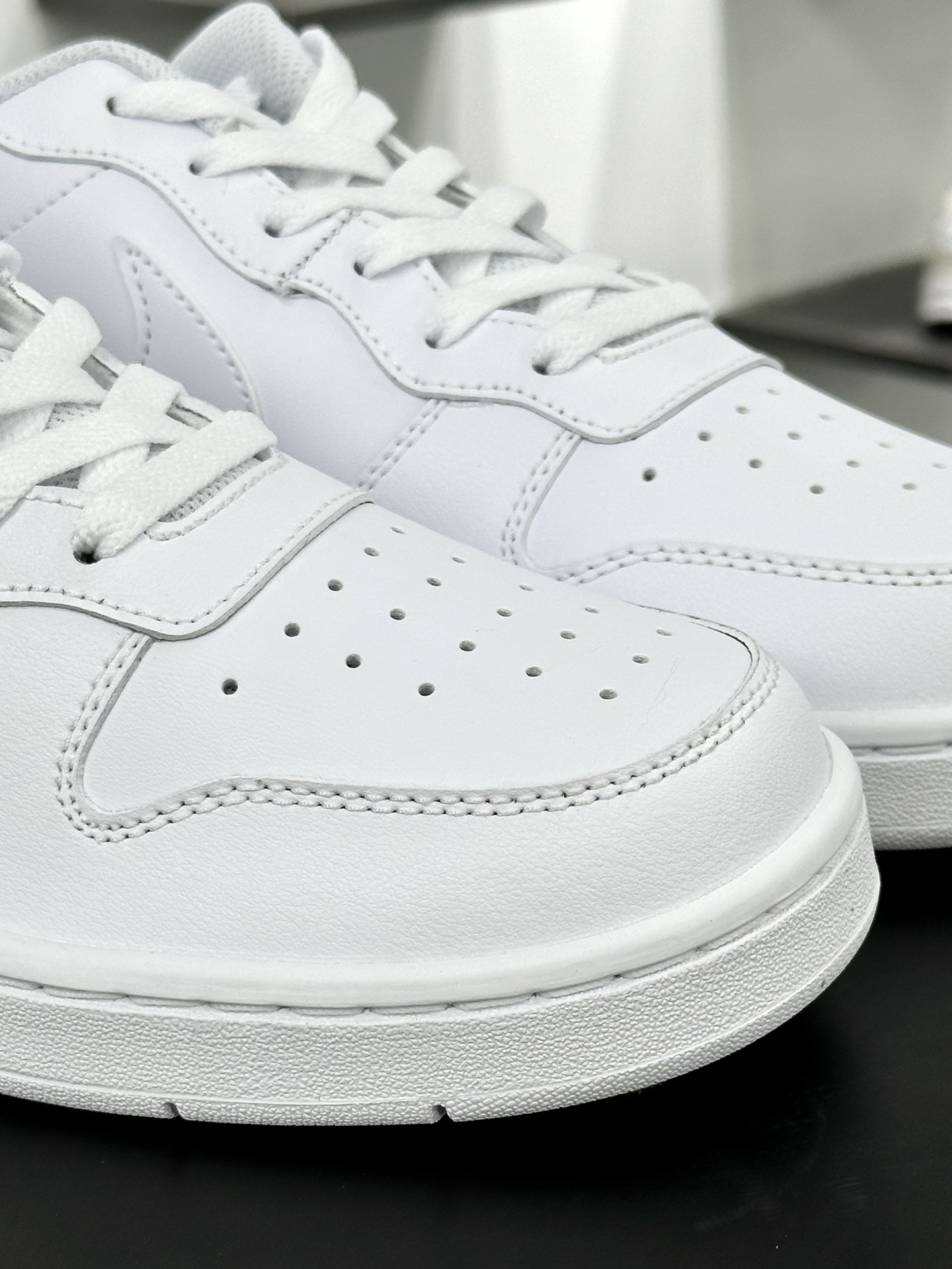 耐克Nike Court Borough Low 2”All White”学院系列板鞋“皮革全白”BQ5448-100