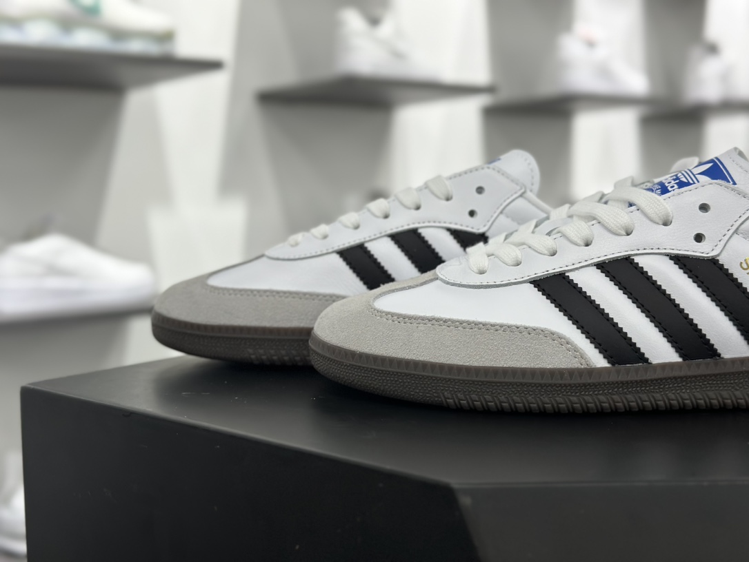 三叶草Adidas Originals Samba OG桑巴舞系列绅士德训足球风百搭低帮休闲运动板鞋“皮革白粉兔涂鸦焦糖底”B75806