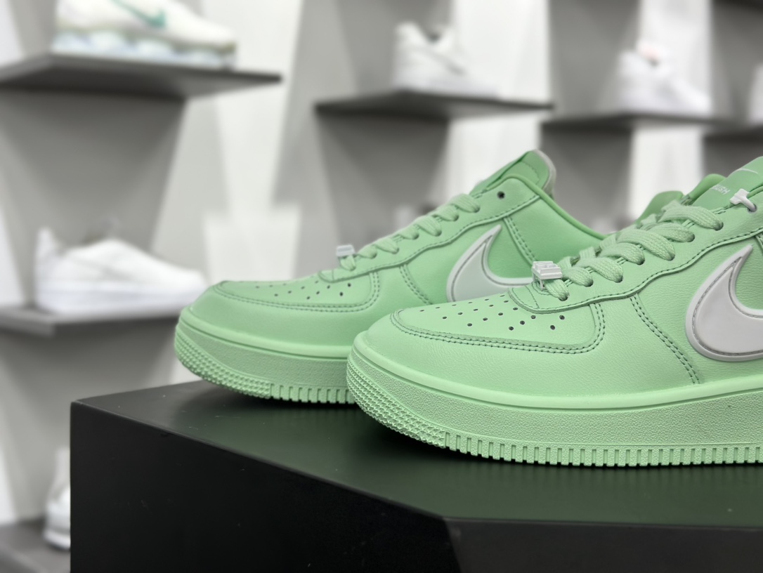 AMBUSH x Nike Air Force 1 Low SP”Vanilla Green”空军一号板鞋“联名香草绿白大钩”DV3464-700