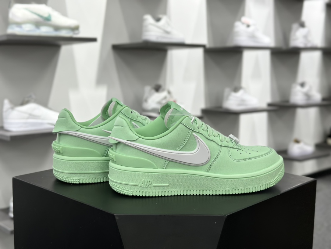 AMBUSH x Nike Air Force 1 Low SP”Vanilla Green”空军一号板鞋“联名香草绿白大钩”DV3464-700