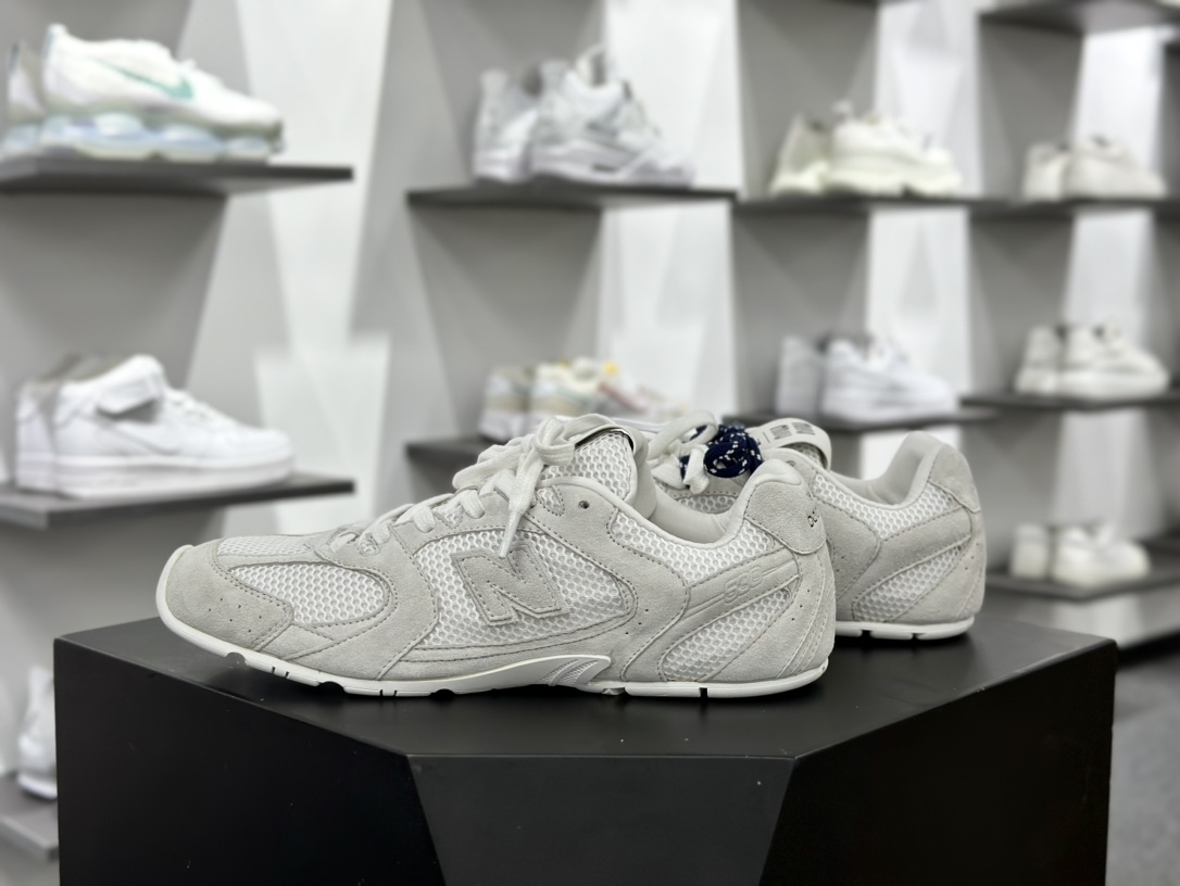 缪缪Miu Miu x NB新百伦New Balance 530 SL系列低帮慢跑鞋“联名浅灰海军蓝鞋带”5E165E_3D8C_F0009_F_BD05