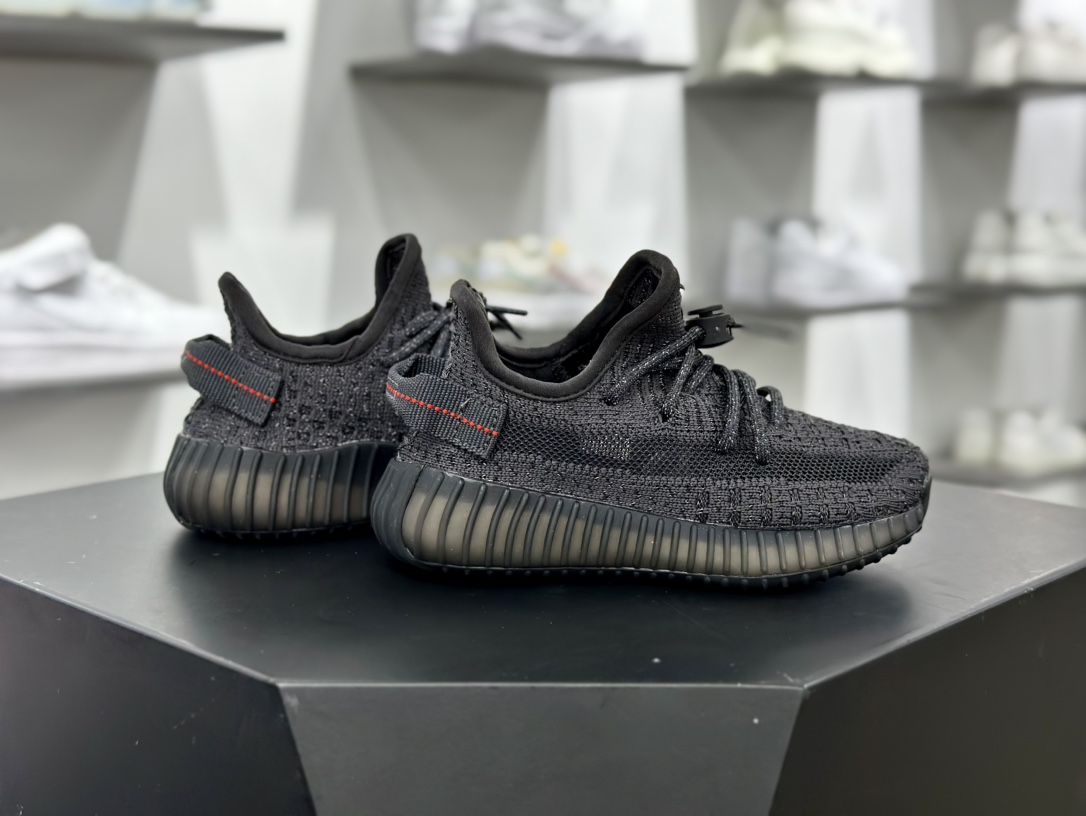 Kanye West x Adidas Yeezy Boost 350 V2”Core Black/White”椰子慢跑鞋童鞋“黑满天星”FU9007