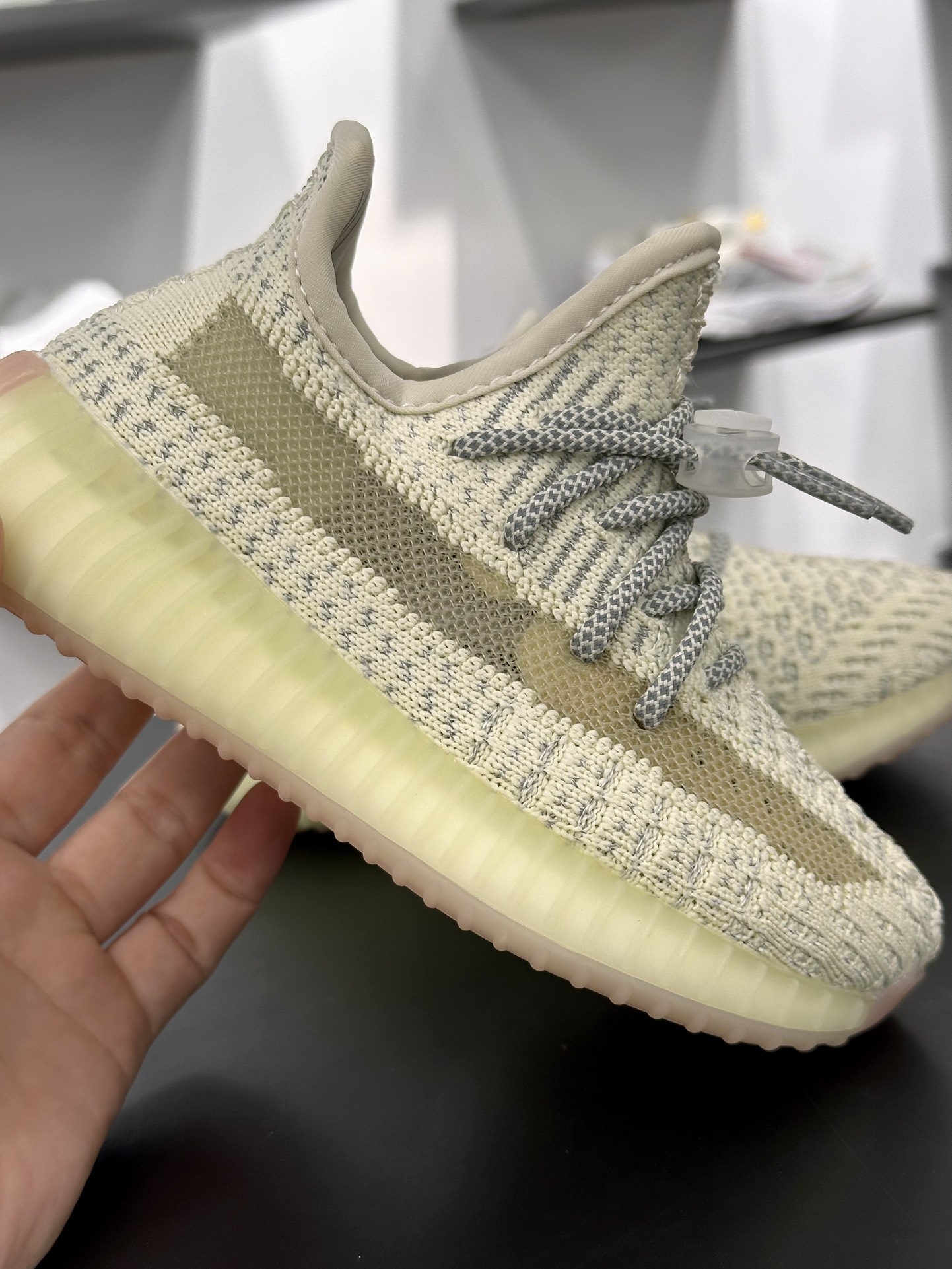 Kanye West x Adidas Yeezy Boost 350 V2”Core Black/White”椰子慢跑鞋童鞋“须白满天星”FV3254