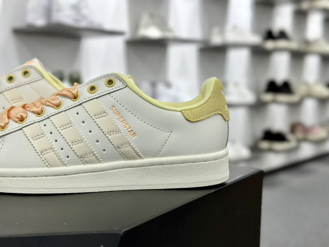 三叶草Adidas Originals Superstar”Cream White/Yellow”经典板鞋“皮革白黄马卡龙鞋饰”IF1805