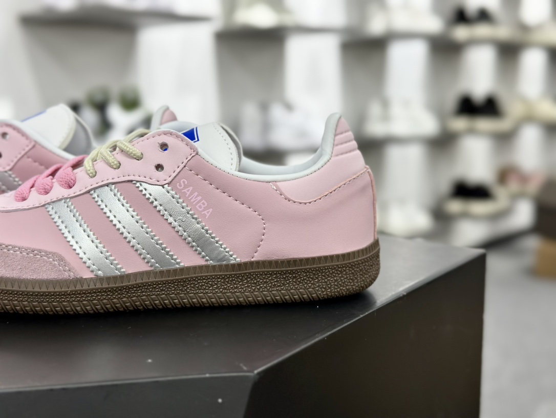 三叶草Adidas Originals Samba Vegan OG”SPD”桑巴舞系列绅士板鞋“芭比粉白蕾丝边焦糖底”B75809