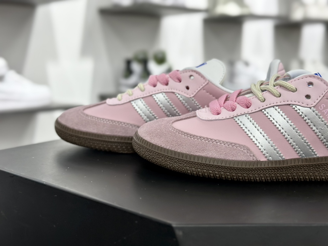 三叶草Adidas Originals Samba Vegan OG”SPD”桑巴舞系列绅士板鞋“芭比粉白蕾丝边焦糖底”B75809