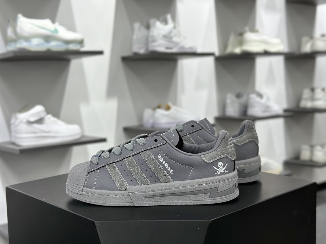 Adidas Originals Superstar 阿迪贝壳头深空灰休闲板鞋 IE6115