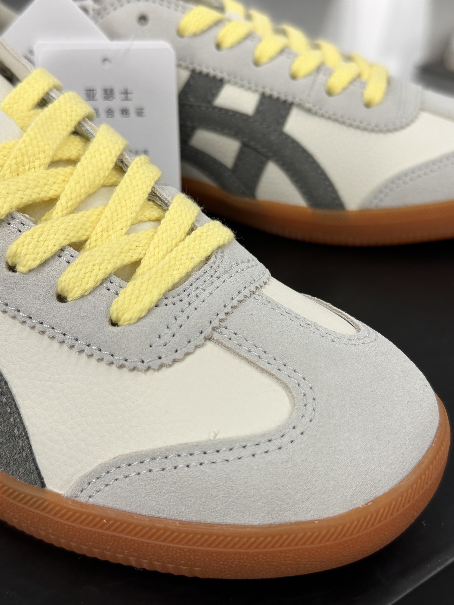 鬼塚虎/Onitsuka Tiger Tokuten 得分系列低帮板鞋“皮革米白灰深灰生胶底”1183C086-101