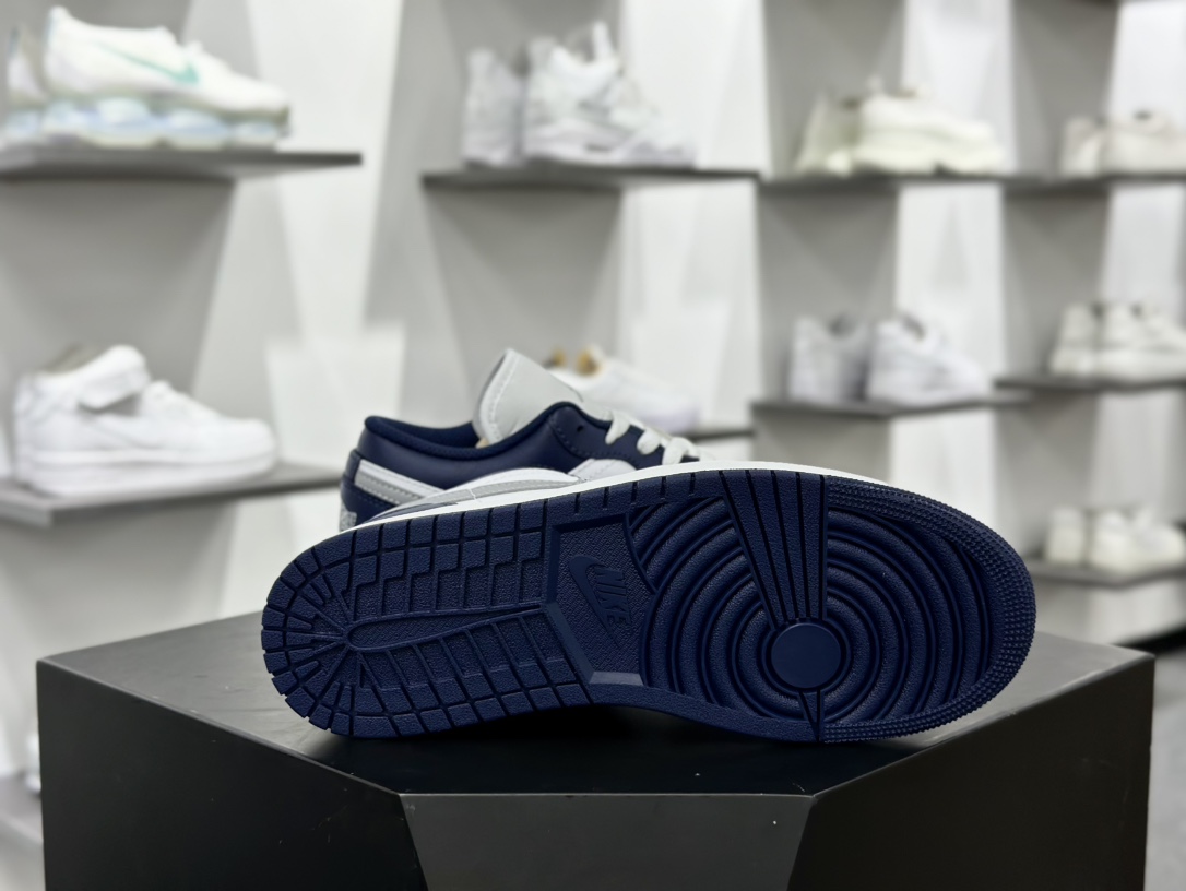 耐克Nike Air Jordan 1 Low”Midnight Navy Grey White”AJ1乔丹一代低帮篮球鞋“皮革海军蓝白灰”553558-141