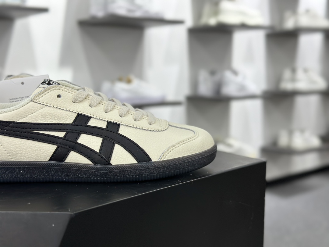 鬼塚虎/Onitsuka Tiger Tokuten 得分系列低帮板鞋“皮革奶白黑金焦糖底”1183B938-100